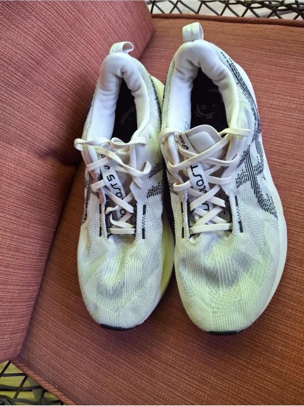 ASICS Novablast 5 - Picture 2 of 7